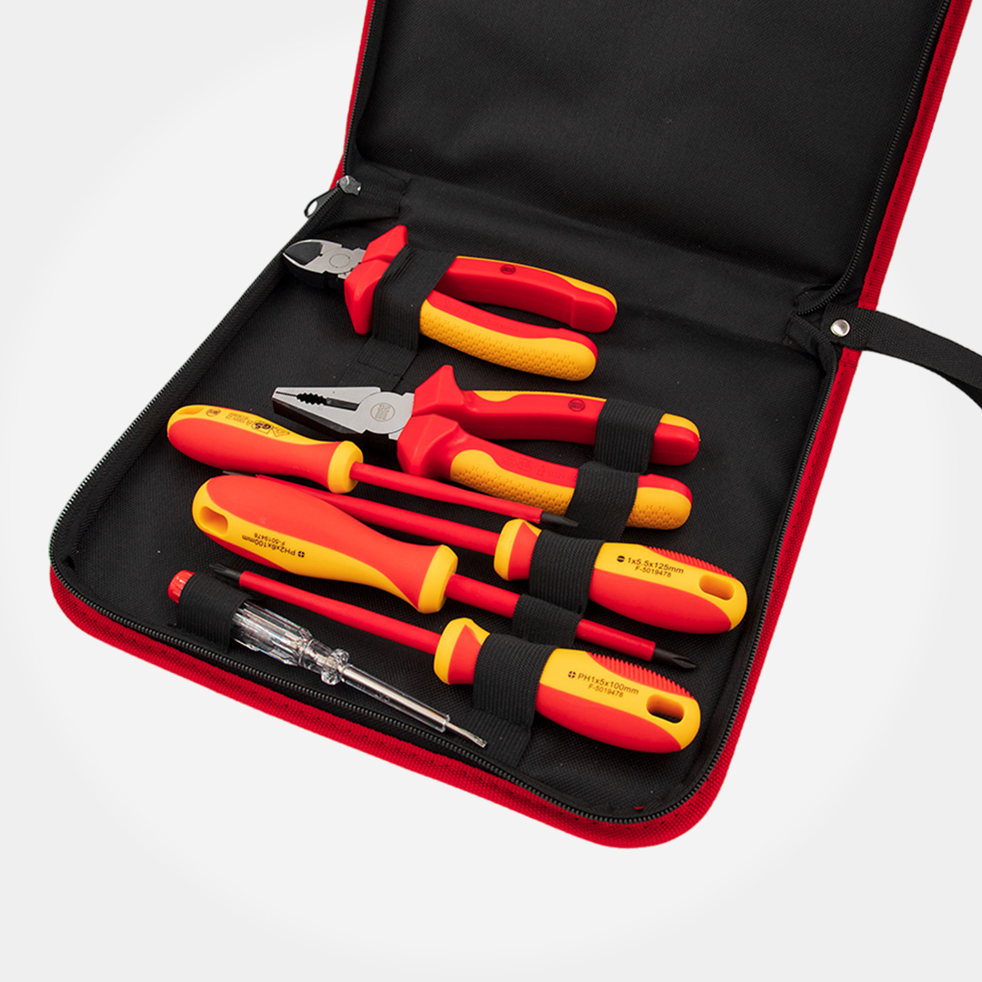 Изолированный набор электрика (IES-1)